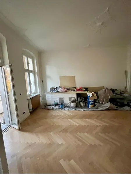 Helle 3-Zimmer-Altbauwohnung mit Balkon in Kreuzberg | 87 m² | Einbauküche — photo 1
